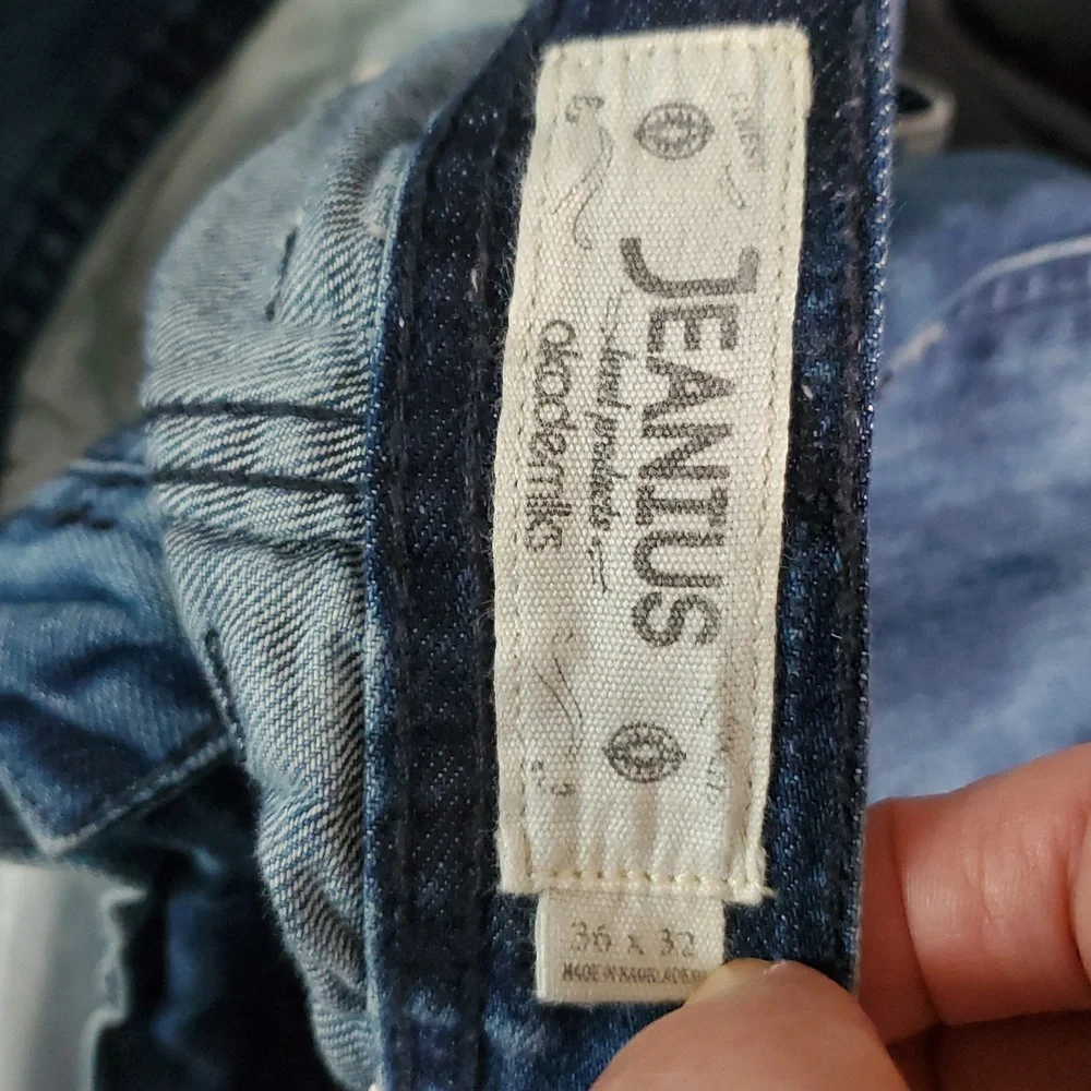 Jeanius Level Products Academiks Men's Jeans. Size 36 X 32.